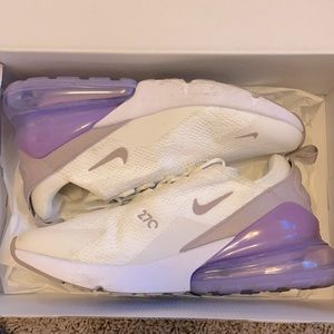 Nike Women’s Airmax 270